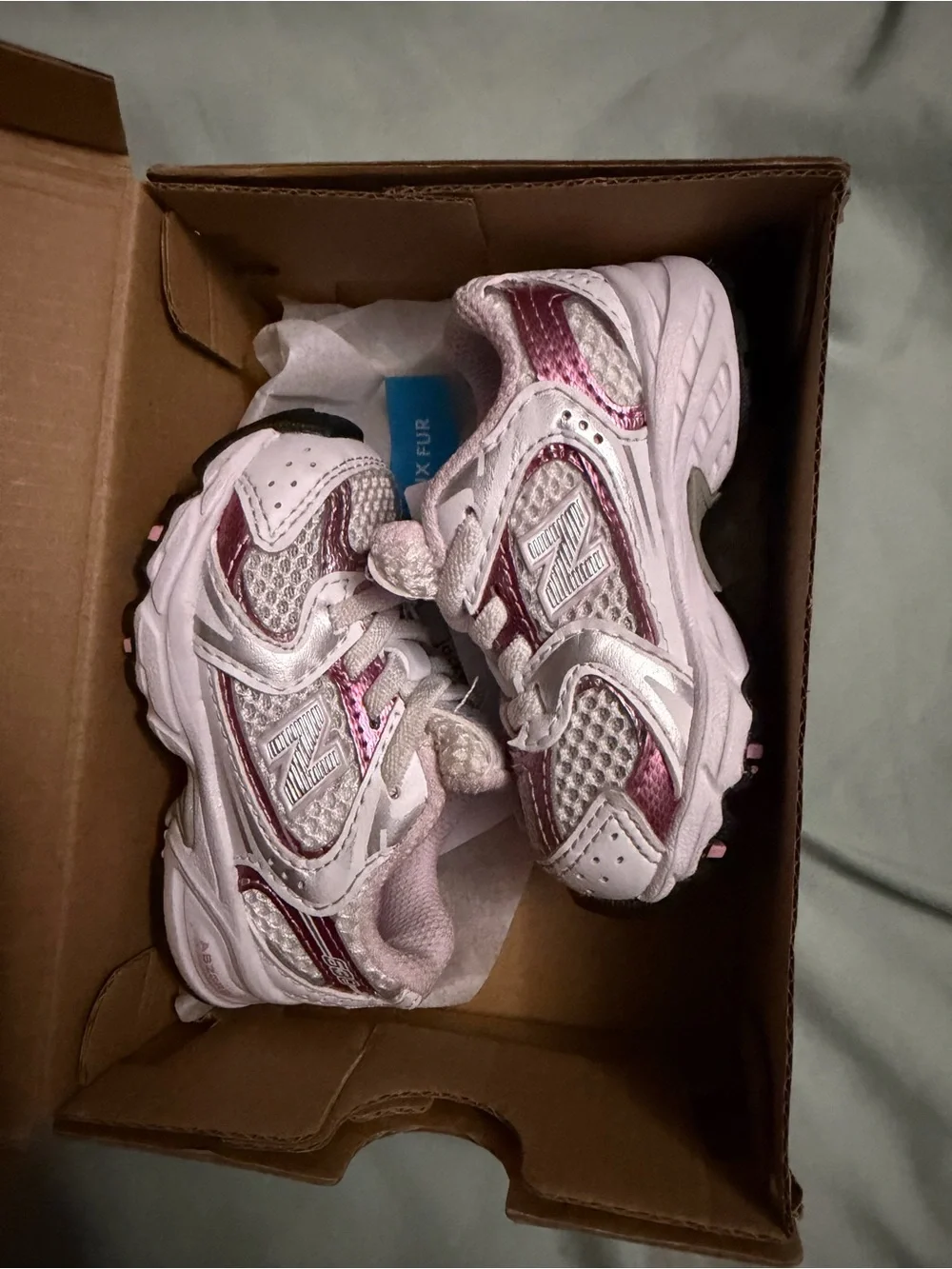 New Balance Kids Sneakers in White and Pink